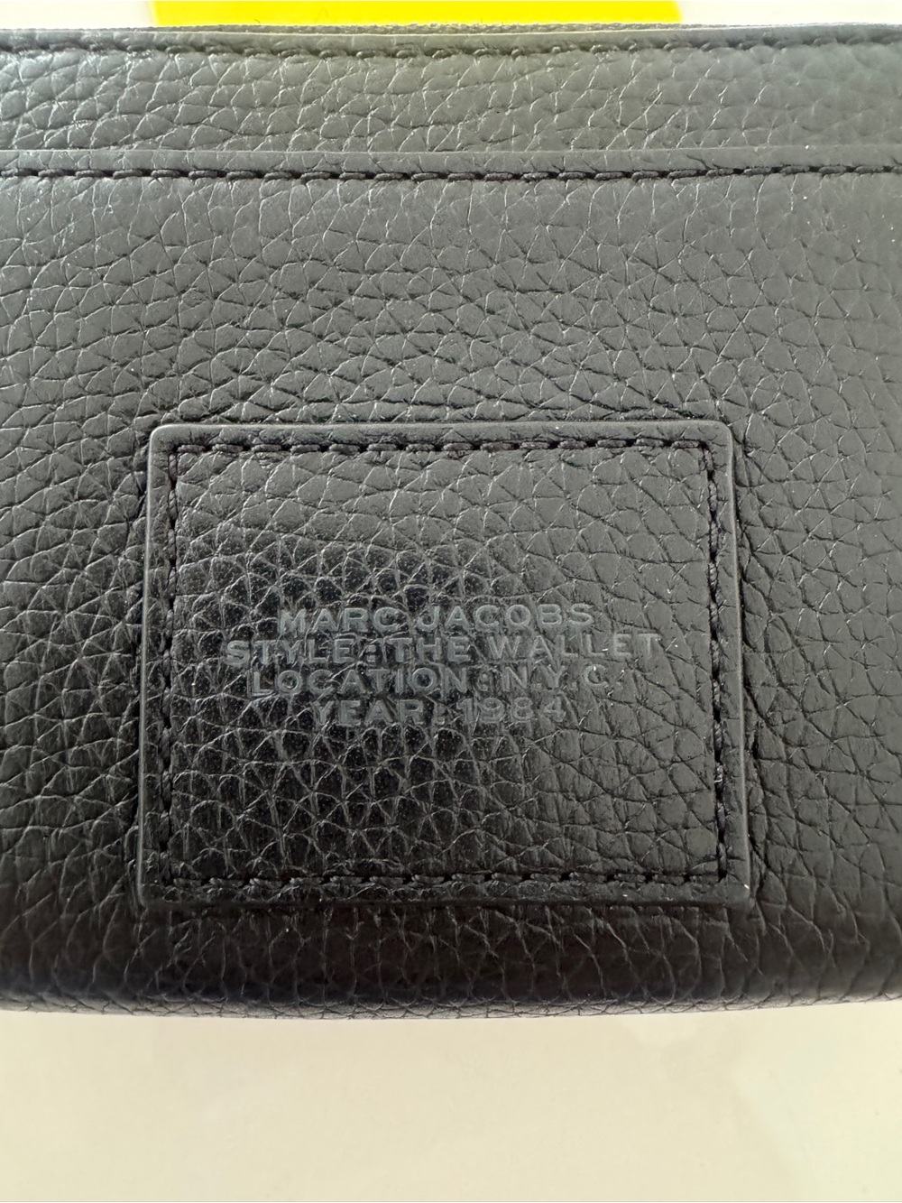 Marc Jacobs Black Leather Card Case with Yellow Card Sleeve - Picture 2 of 5
